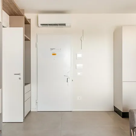 Attico Di Lusso Nuova Costruzione - Residenza Di Prestigio A *