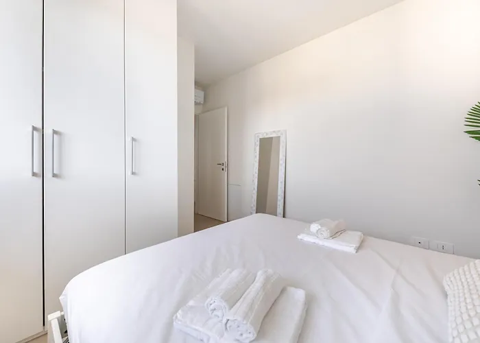 Newpenthouse2025-rimini-3kingsize-2bathrooms-exclusive Place *